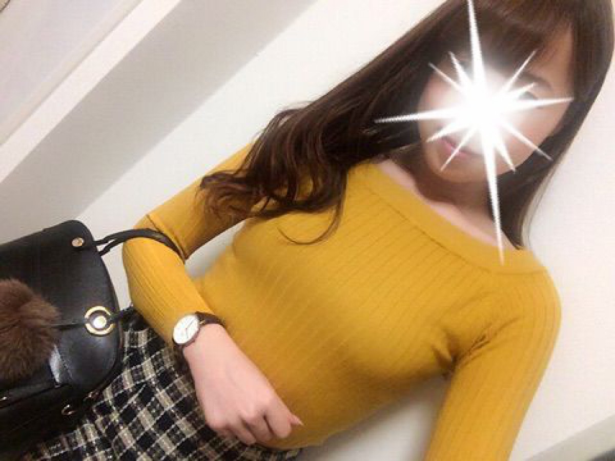 マスタードカラーのプチプラニット♡