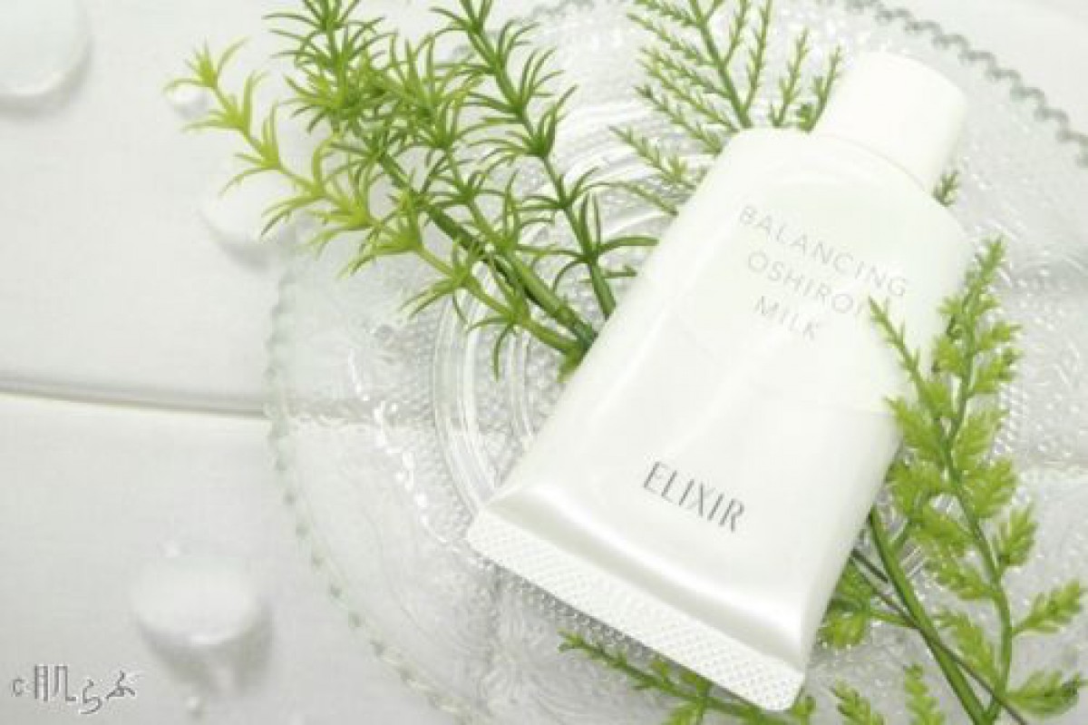 おしろいミルクでツヤさら肌!この夏注目の朝用乳液を徹底レビュー