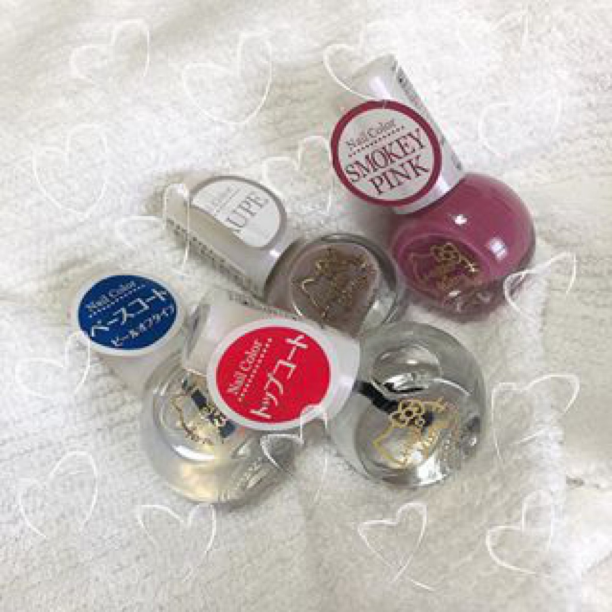 セルフネイルしたくなったらダイソーへ!みんなのお洒落なデザインを覗き見♡