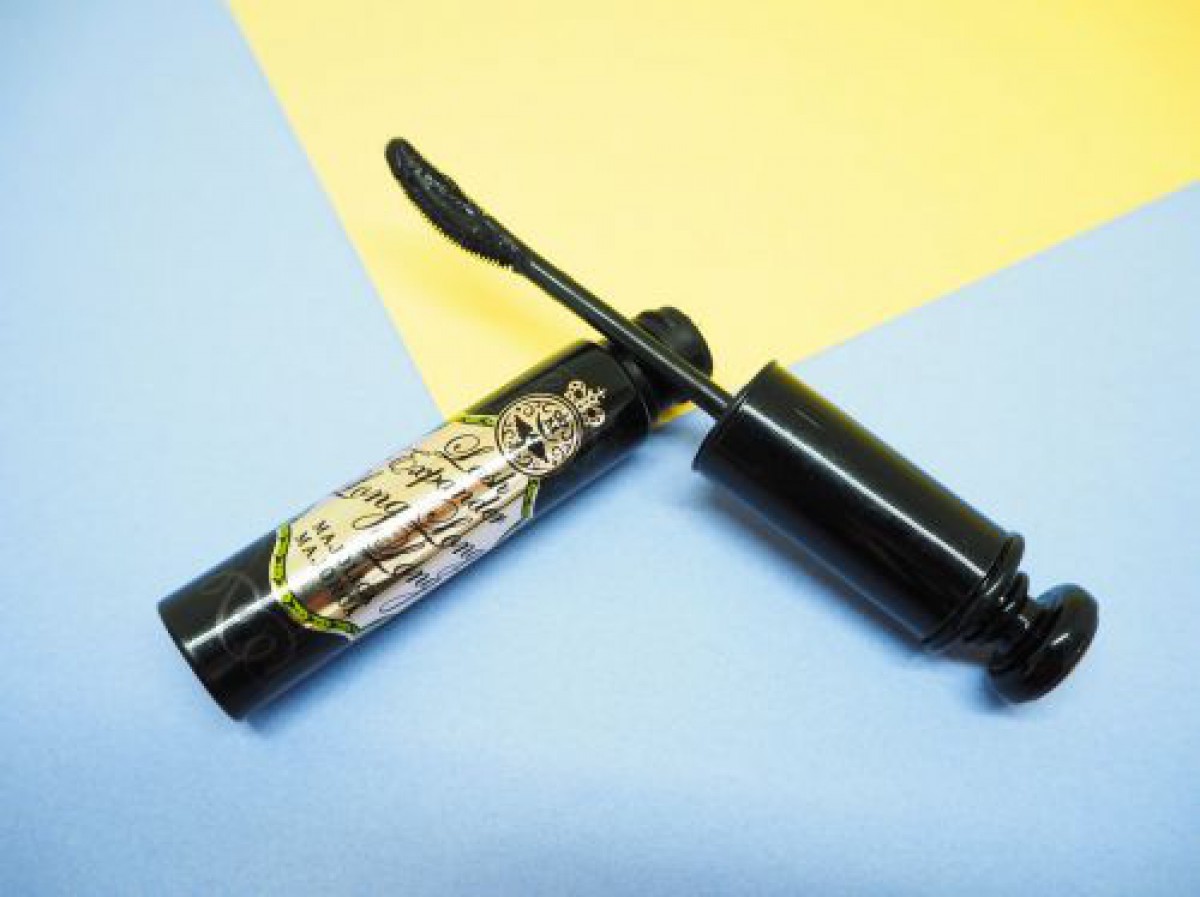 花嫁メイクのプロが太鼓判。“泣いても落ちない”最強マスカラは、まさかのプチプラだった