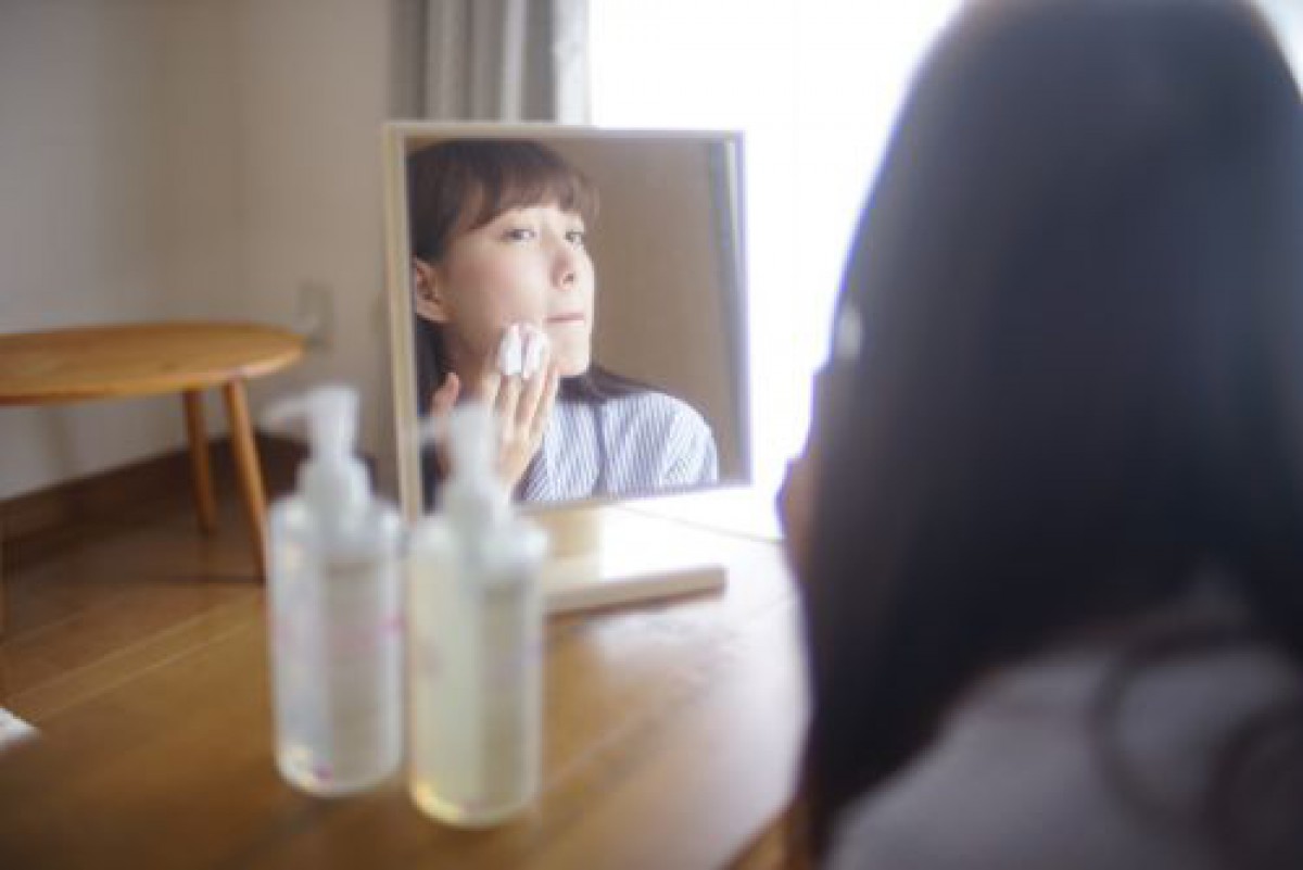 お目覚めはパックと共に…。朝の大切な時間を優雅に過ごすための時短のすゝめ
