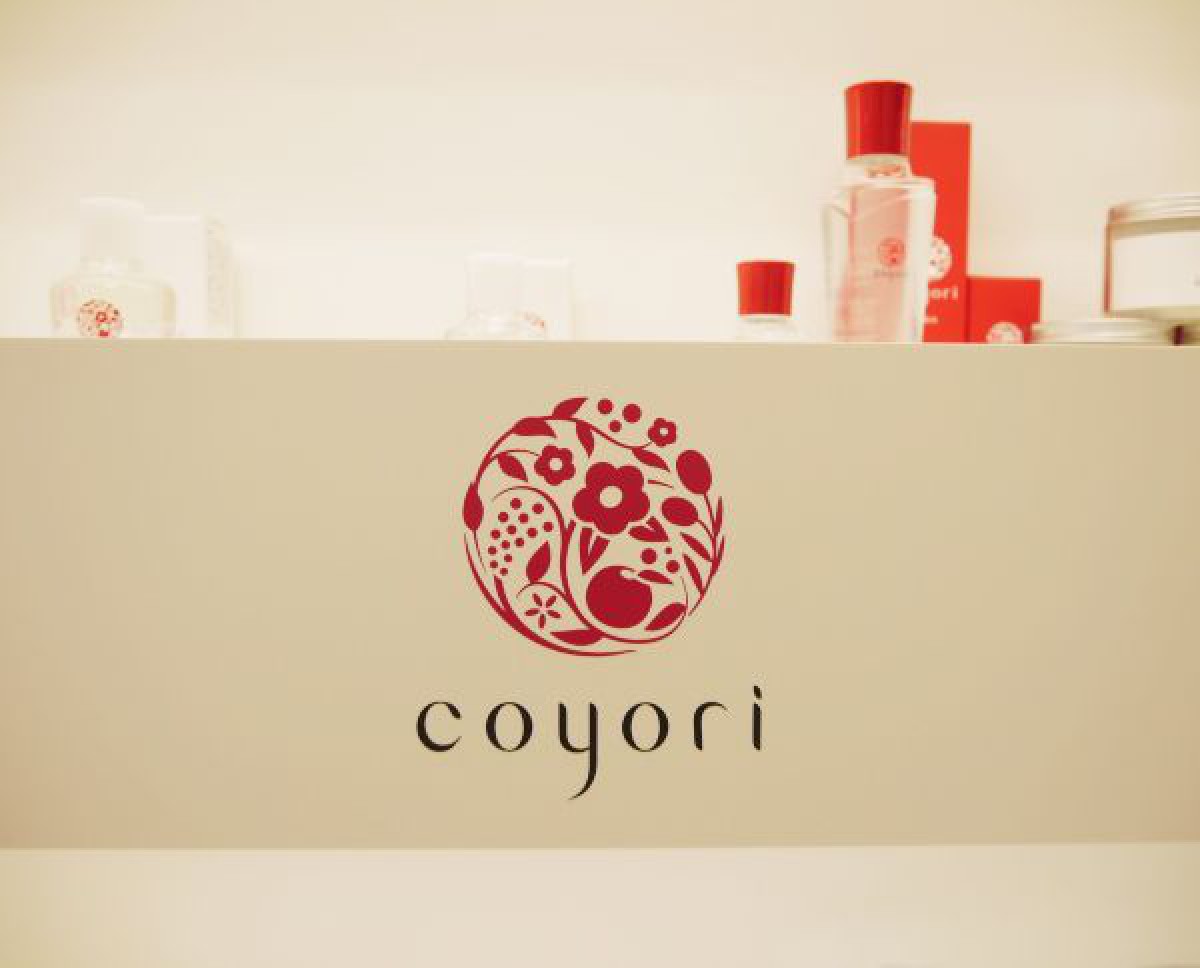 乾燥小じわをケアする高機能・自然派化粧品「Coyori」のハリ体感セット