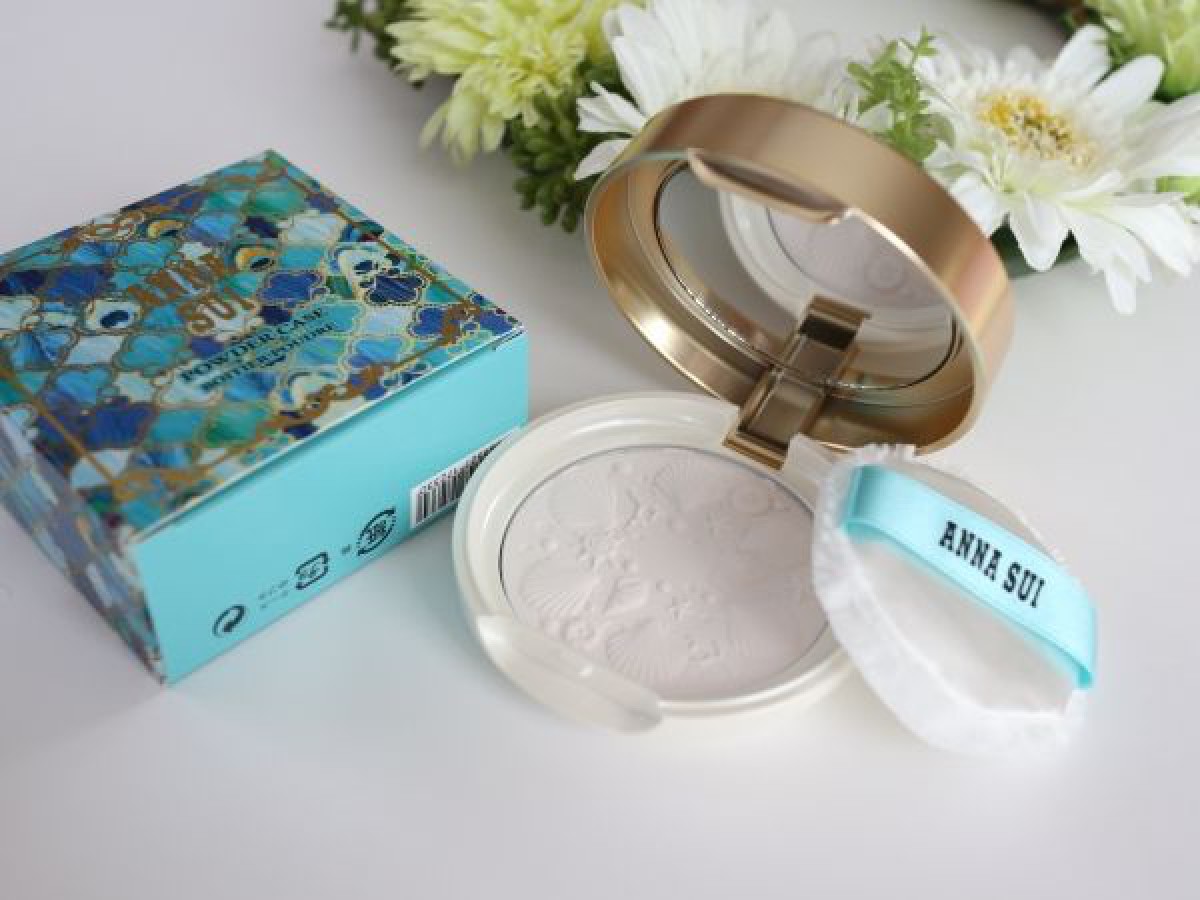 ANNA SUI☆ブライトニングフェイスパウダー(ミニ)
