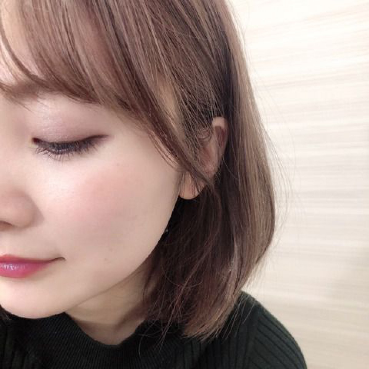 今日のメイクはグレイッシュに。使用カラコンも!