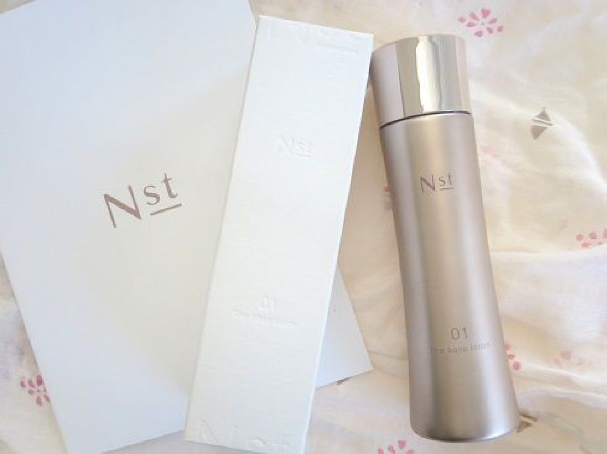 Nst（エニスト）　　The base lotion（ザ ベース ローション）の口コミ！98％が美容液成分で構成された独自のリッチ処方♪