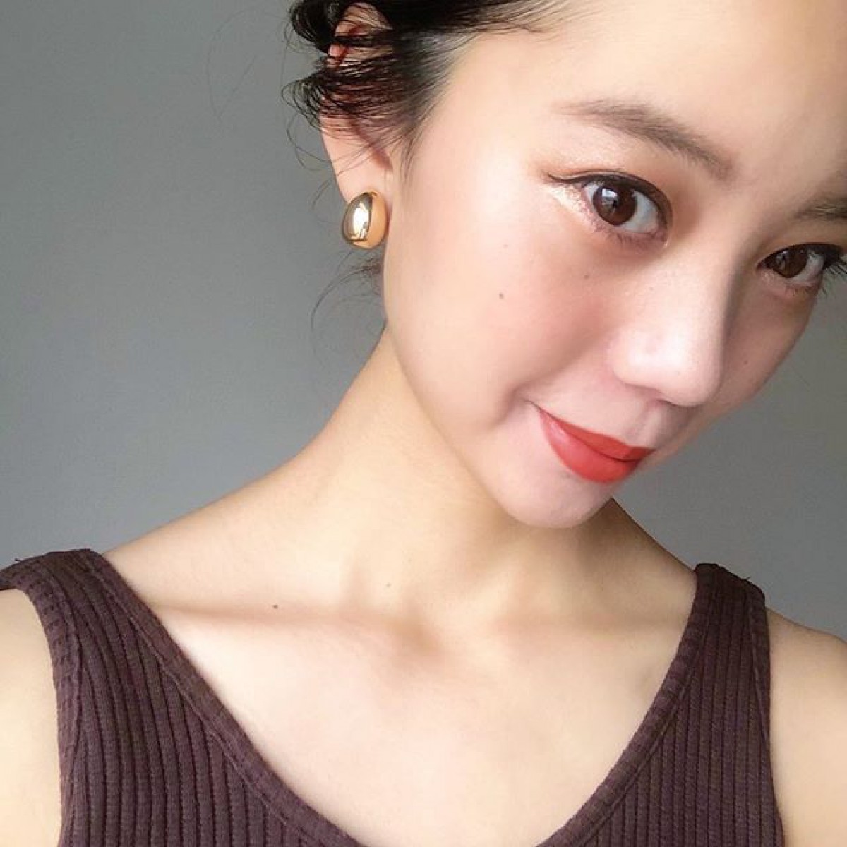 ツヤと潤いで作る大人っぽさ ヘルシーメイクで色っぽ女子な雰囲気にchange コスメニュース びぃらぼ